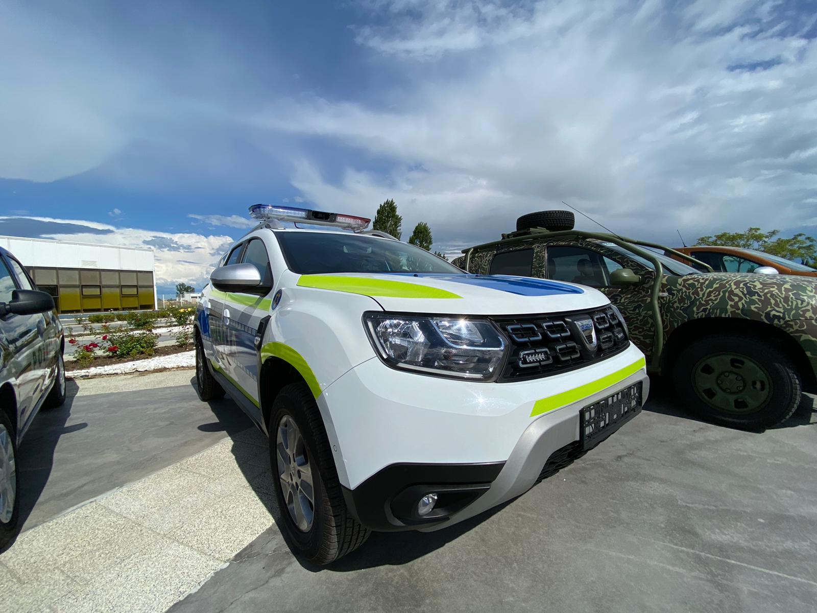 GALERIE FOTO. Poliţia Română cumpără peste 6.700 de maşini Dacia - Imaginea 5