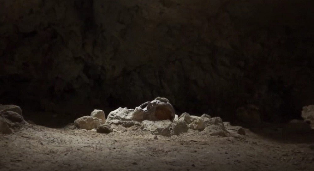 Rămășițele a nouă oameni de Neanderthal au fost găsite într-o peșteră din Italia