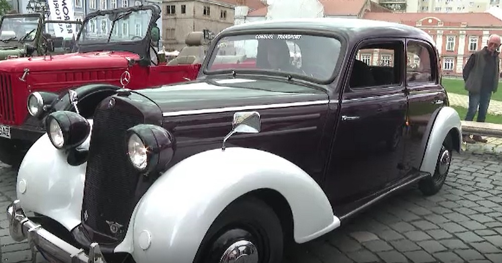 Expozițiile cu mașini de epocă au fost reluate, după doi ani de pauză. Spectacol total la Timișoara și Slatina