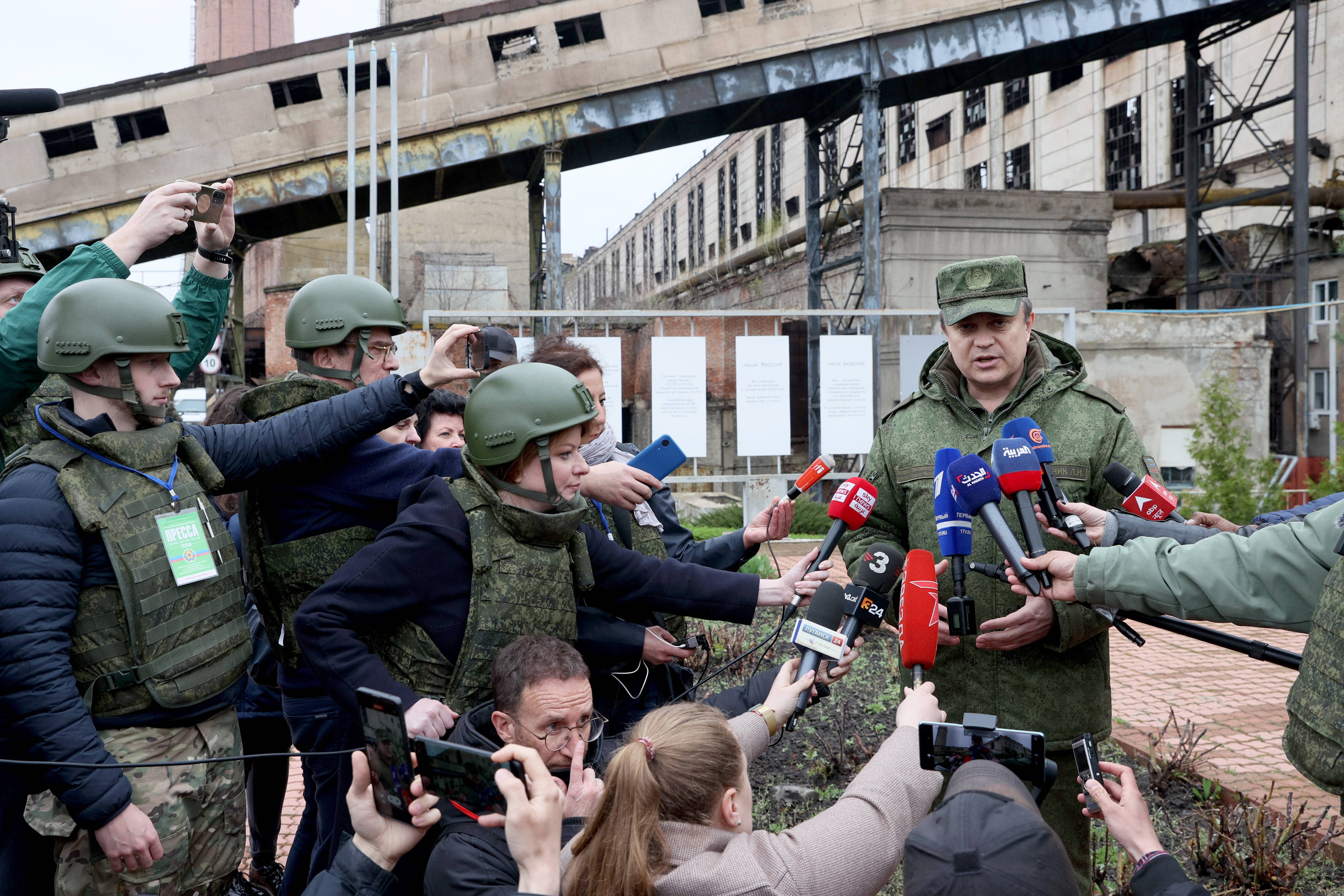 Cum funcționează propaganda rusă pe frontul din Ucraina. Înțelegerea făcută de un jurnalist cu un tanchist