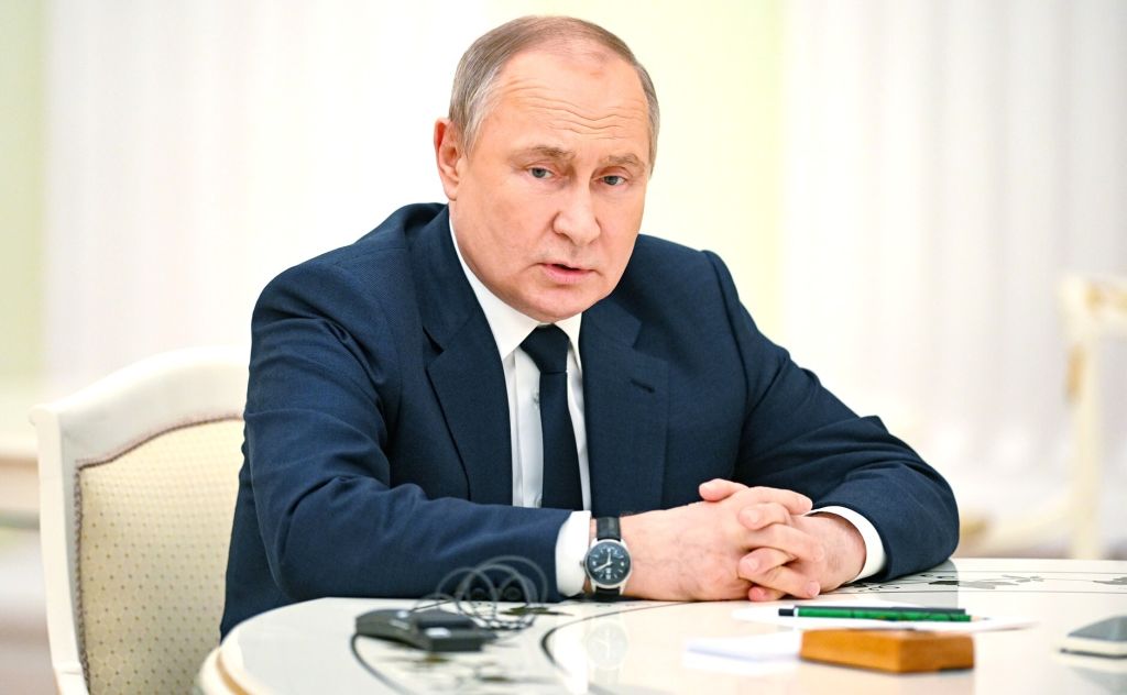 Fost agent KGB: Putin suferă de demență în stadiu incipient și paranoia sa îl înnebunește