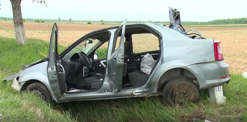 Accident pe drumul care leagă Bucureștiul de Târgoviște. O tânără însărcinată şi mama ei au fost rănite