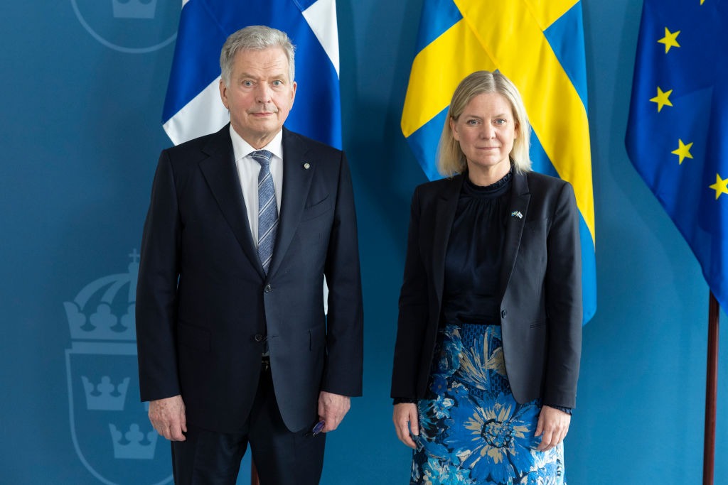 Finlanda și Suedia au depus cererile de aderare la NATO