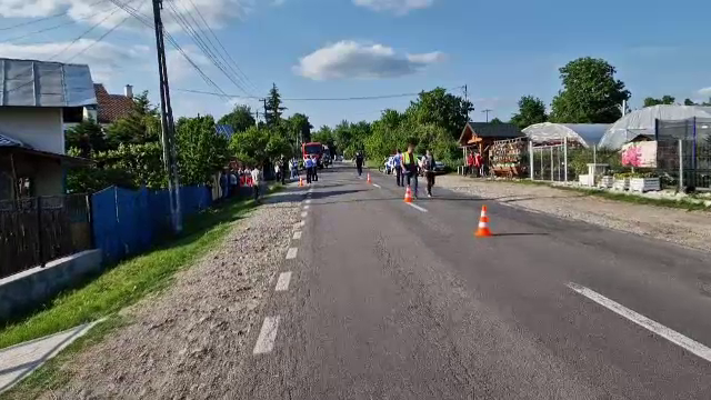 Tragedie în Dâmbovița. O fetiţă în vârstă de nouă ani a fost accidentată mortal de o maşină