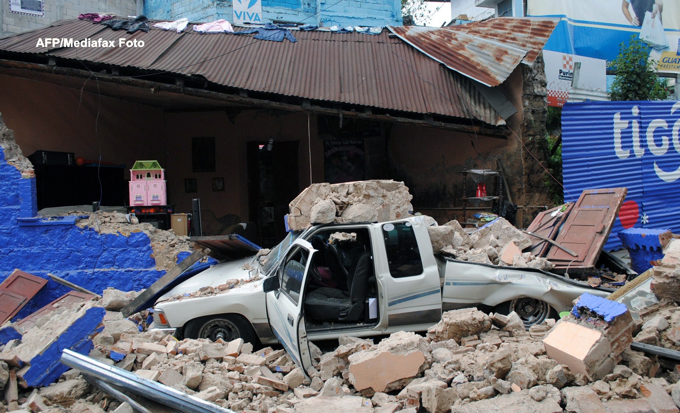 Cutremur cu magnitudinea de 7.5 grade in Guatemala. Autoritatile anunta cel putin 48 morti