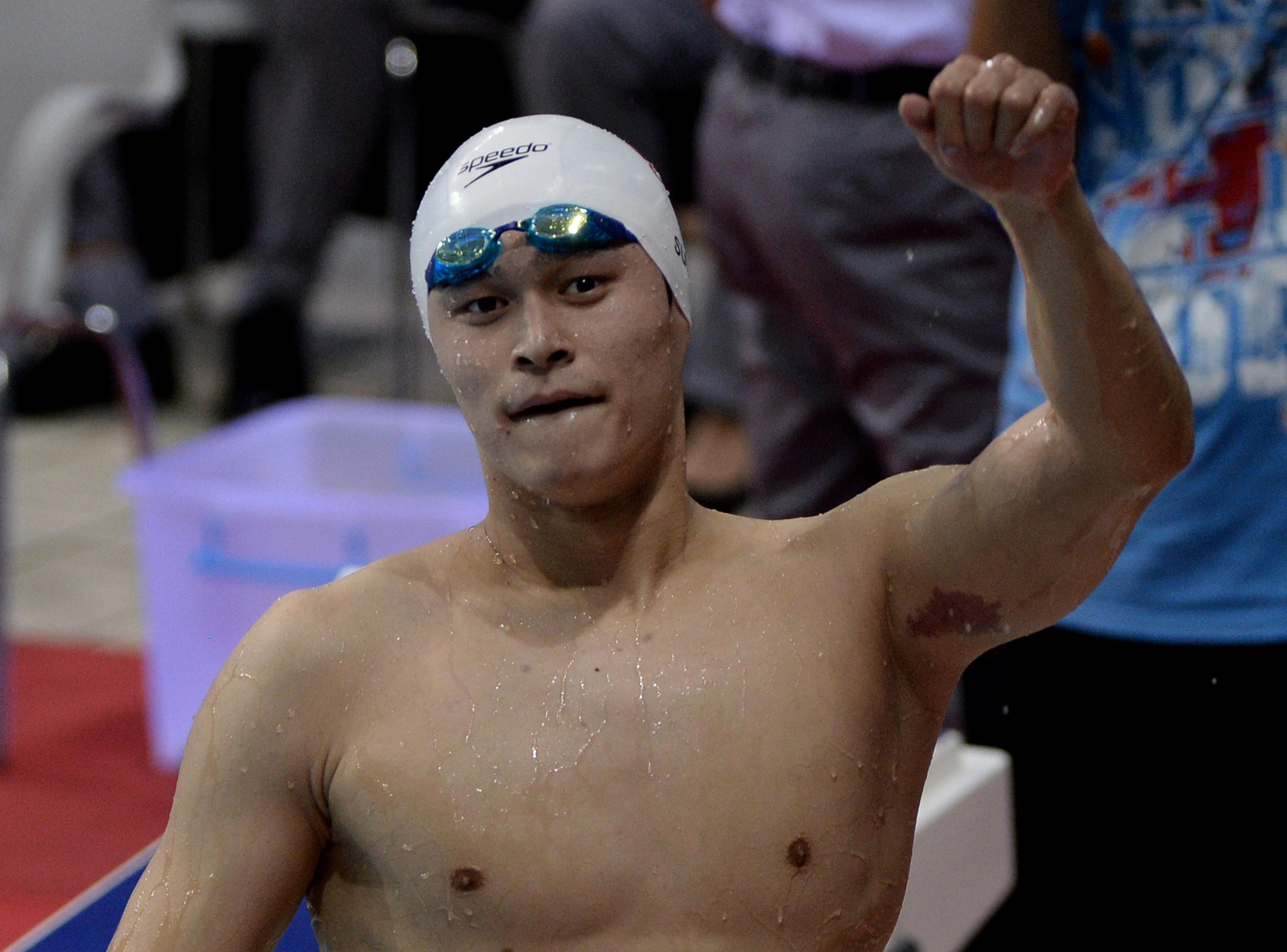 Sun Yang, dublu campion olimpic, a suferit un accident usor in timp ce conducea fara permis