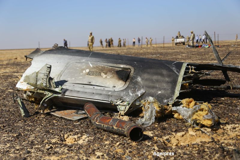 Un mecanic al EgyptAir, suspectat ca a plasat bomba in avionul prabusit in Sinai. Ce legaturi ar avea cu Statul Islamic