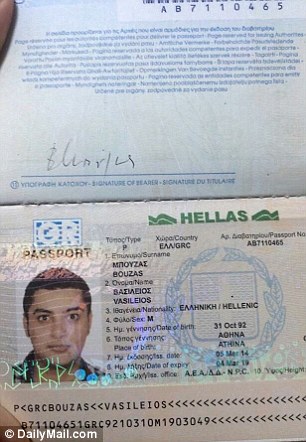 Sase sirieni cu pasapoarte grecesti furate si falsificate, arestati in America Centrala. Barbatii erau in drum spre SUA - Imaginea 4