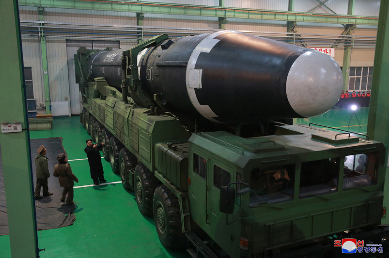 Coreea de Nord plănuieşte să atace SUA cu rachete nucleare lansate de pe submarine - Imaginea 6