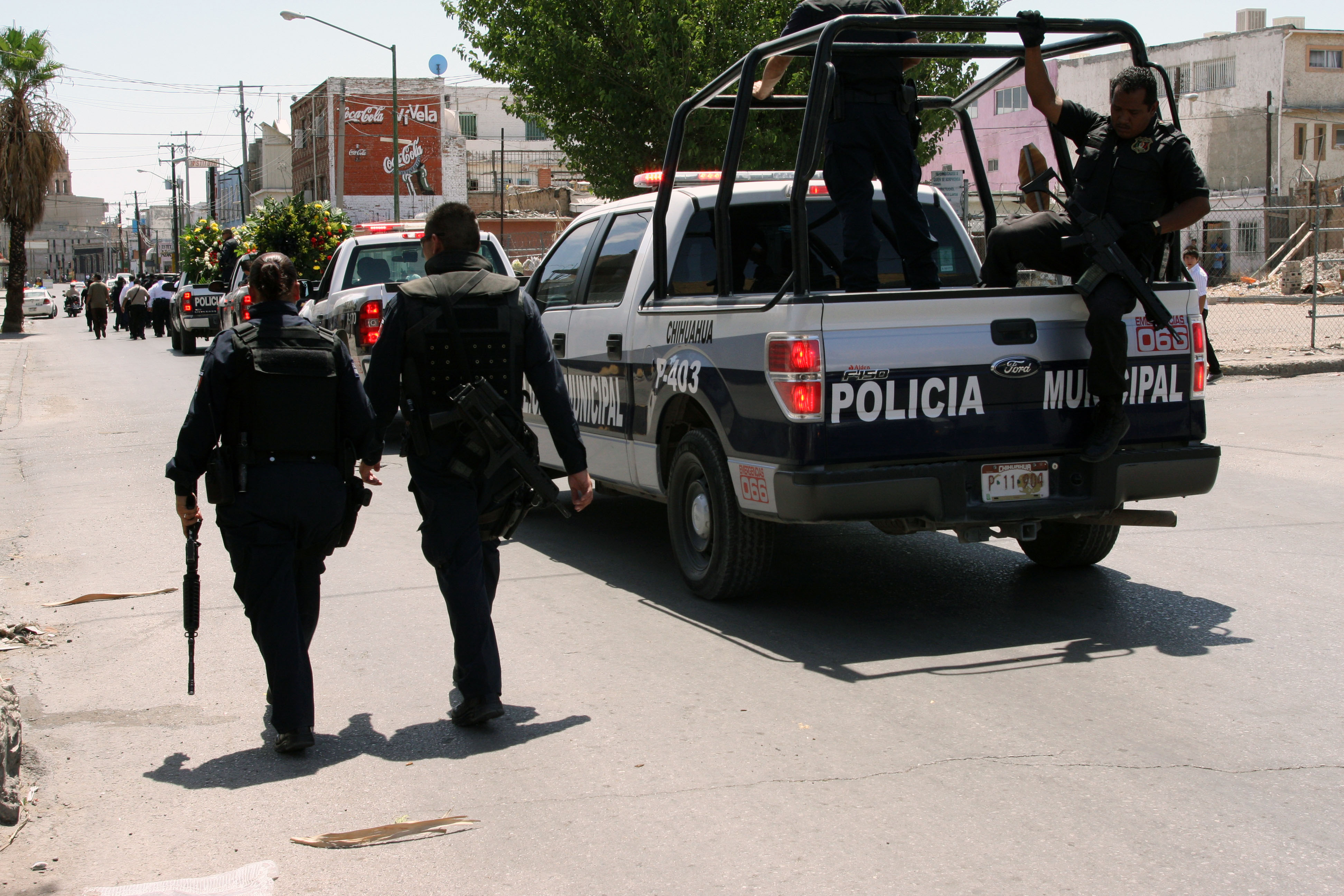 19 oameni ucişi într-un schimb de focuri între membri ai unor carteluri rivale din Mexic