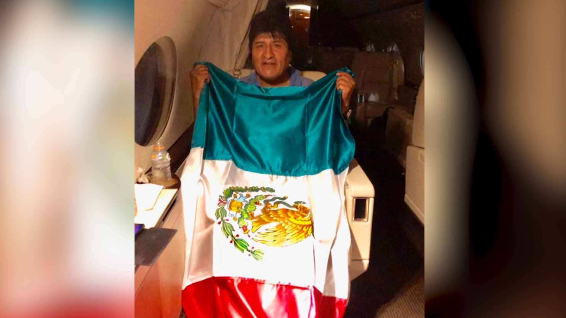 Mexicul îi acordă azil politic lui Evo Morales. Președintele demisionar a părăsit Bolivia