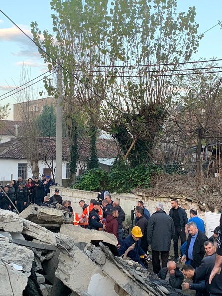 România trimite o echipă de salvare și avioane de evacuare medicală, în urma seismului - Imaginea 11