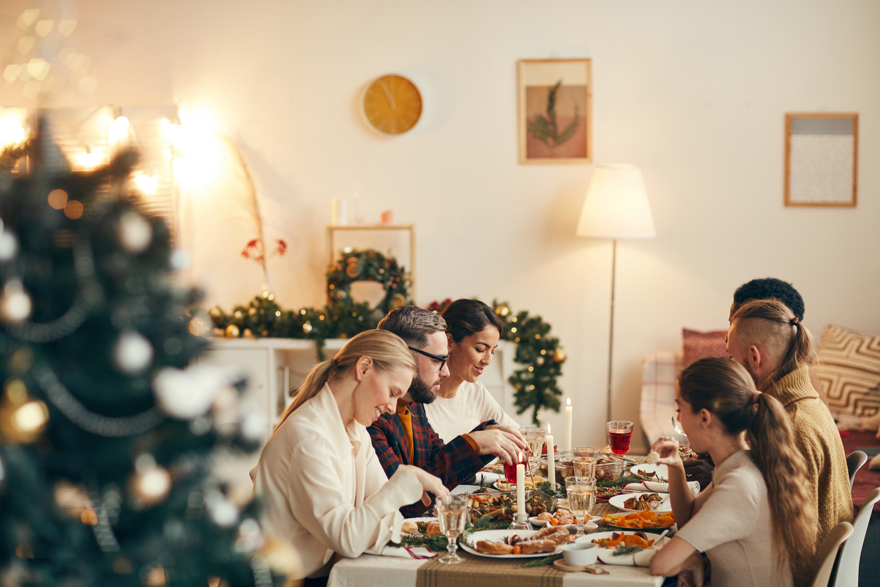Tradiții și obiceiuri de Crăciun. Ce trebuie să faci ca să-ți meargă bine