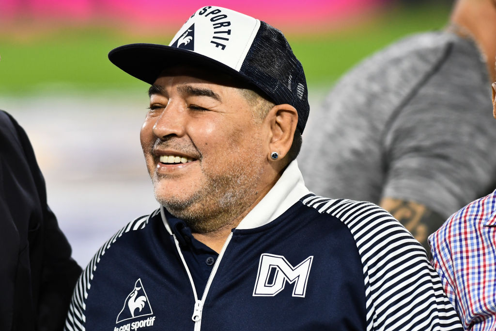 Diego Maradona a fost operat pe creier. Intervenția chirurgicală a fost un succes