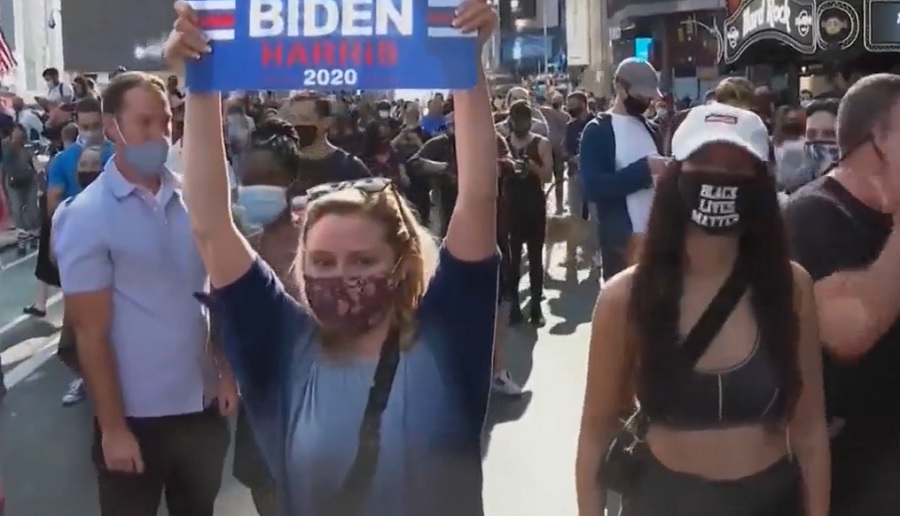 Rezultate alegeri SUA. Americanii au ieșit în stradă după ce Joe Biden a câştigat Casa Albă