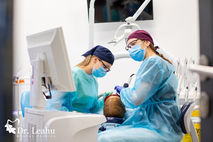 Tehnologia prin care putem avea o coroană dentară sau fațete într-o singură vizită la stomatolog