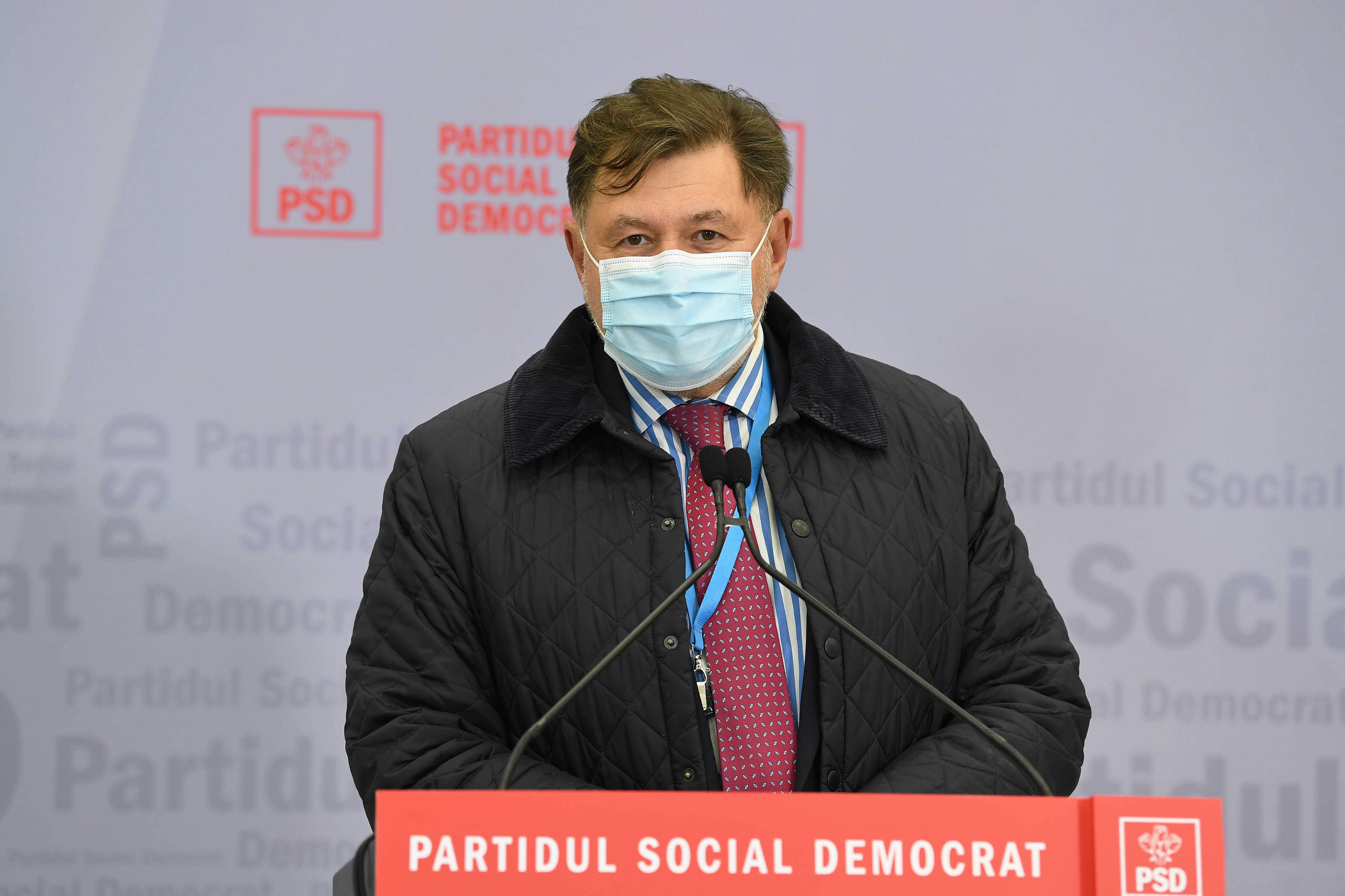 Alexandru Rafila susține că numeroși medici rezidenți nu apar în programul de vaccinare. Apelul deputatului PSD