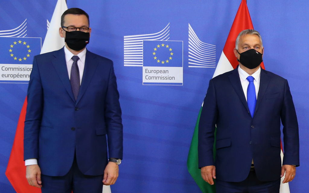 Ungaria şi Polonia vor să se opună prin veto bugetului UE. Cauza: condiţionarea fondurilor de statul de drept