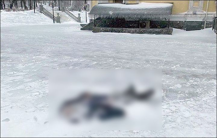 Un bărbat a murit înghețat în curtea unei catedrale din Rusia