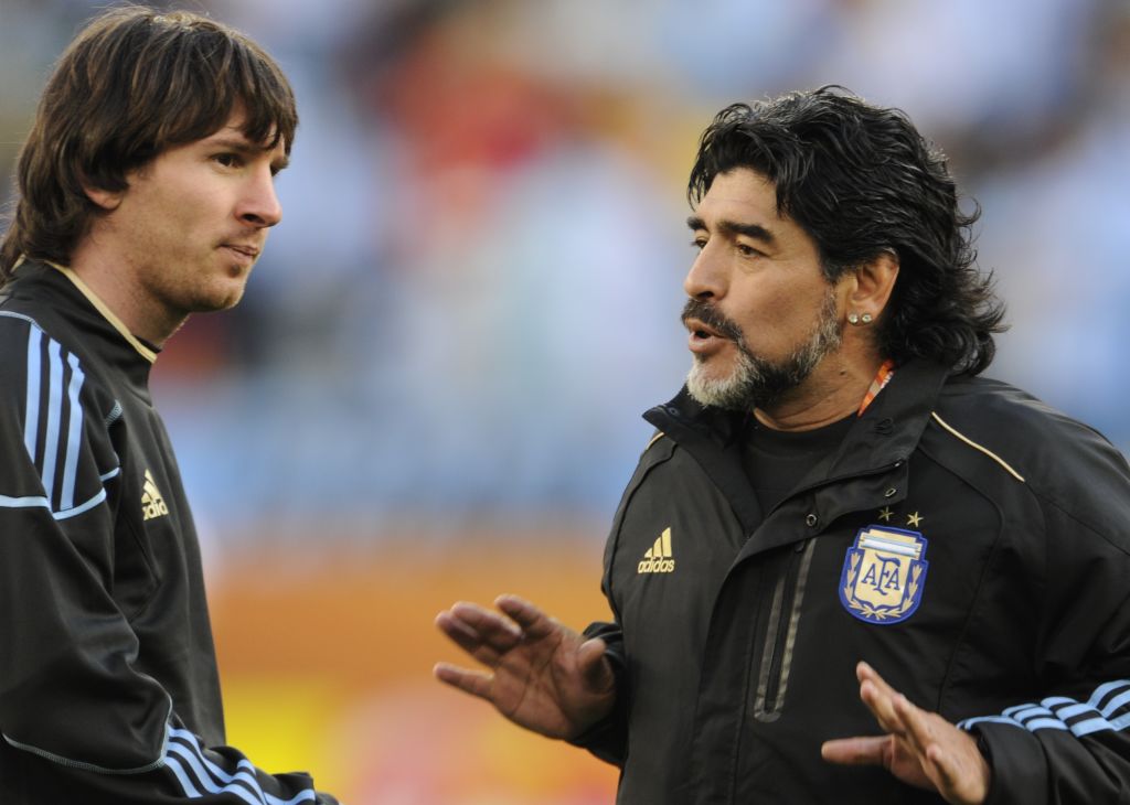 Mesajul postat de Lionel Messi, după decesul lui Maradona: 