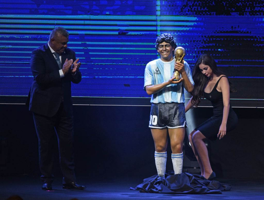 Maradona i-a spus unui prieten că dorea să fie îmbălsămat şi expus pentru fani