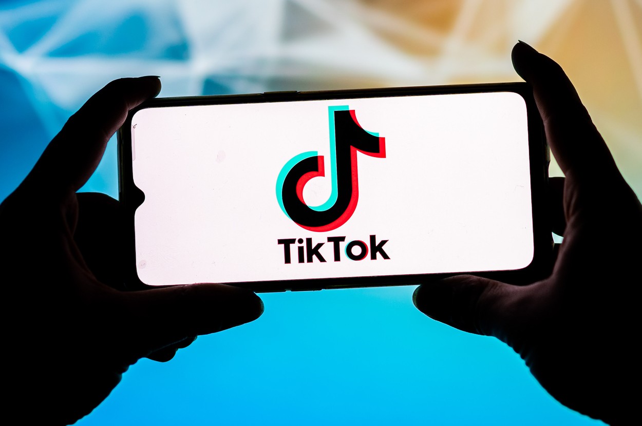 Proprietarul TikTok a impus angajaților un program de lucru mai scurt. Cât muncesc aceștia