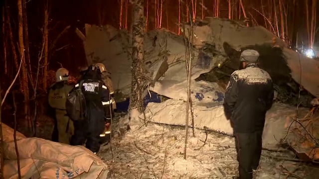 Toate cele 7 persoane aflate la bordul avionului prăbuşit în Siberia au murit