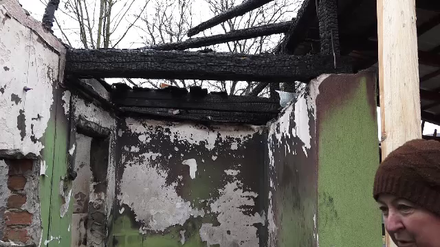 O familie întreagă a rămas pe drumuri, înainte de iarnă. 30 de ani munciți au ars în câteva minute