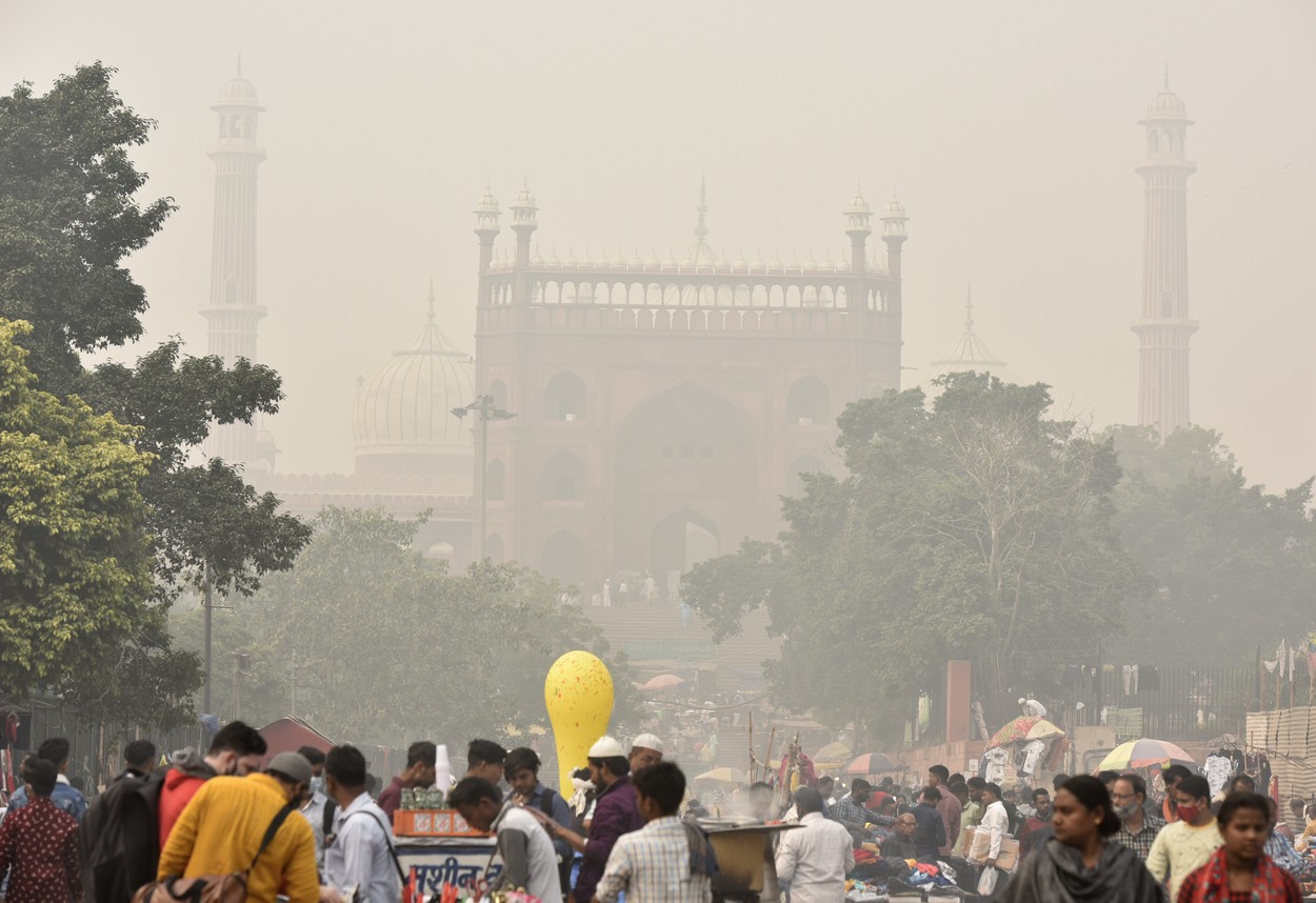 New Delhi închide şcolile o săptămână din cauza poluării. GALERIE FOTO