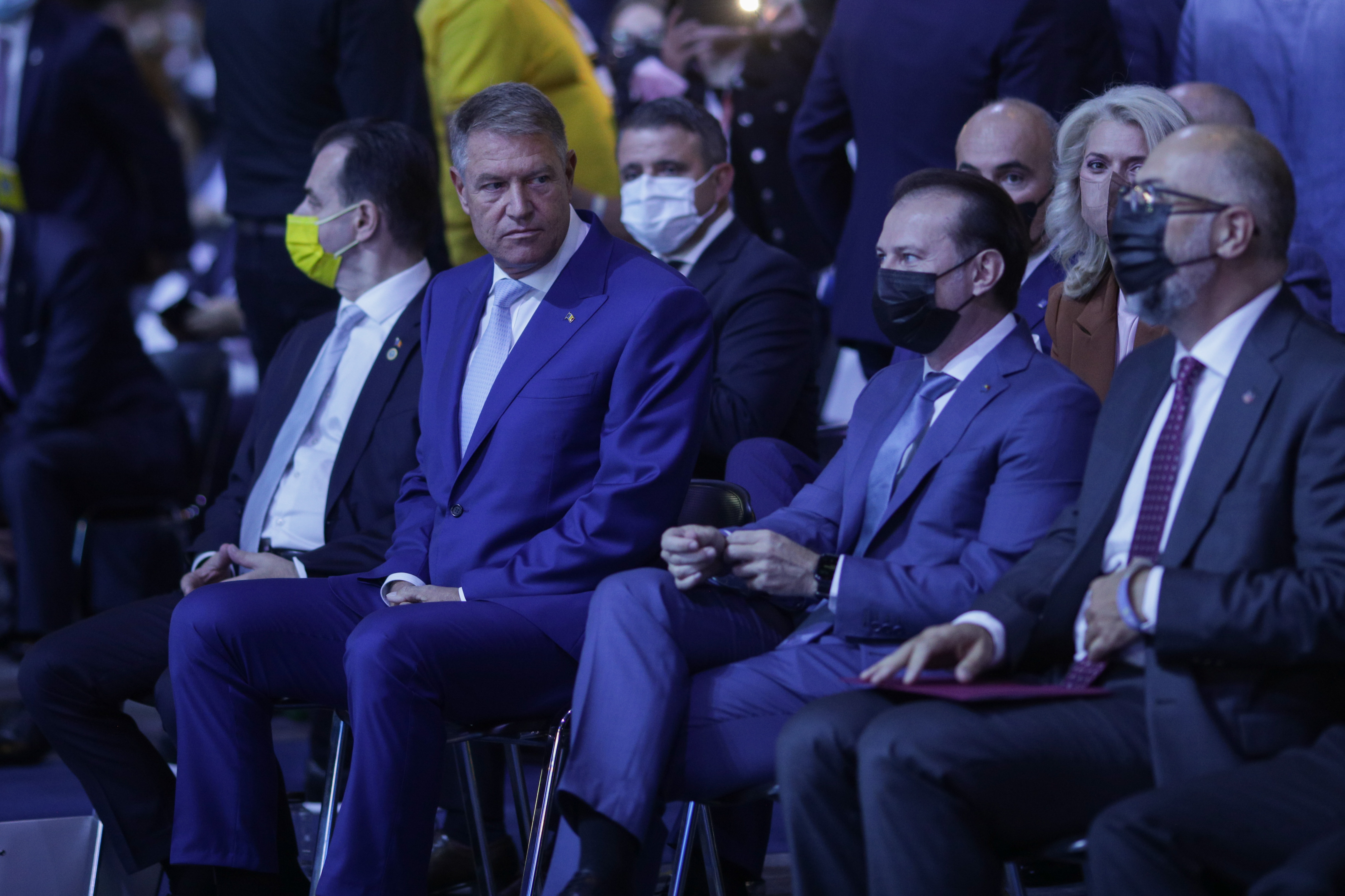 Iohannis nu a fost sancționat pentru că nu a purtat mască la congresul PNL. Explicațiile poliției