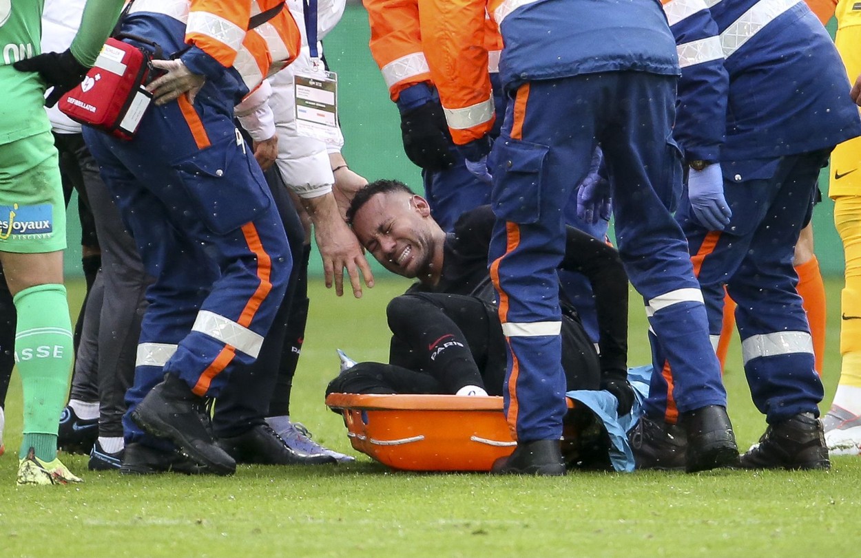 VIDEO. Neymar, accidentare horror la ultimul meci. Brazilianul a urlat de durere