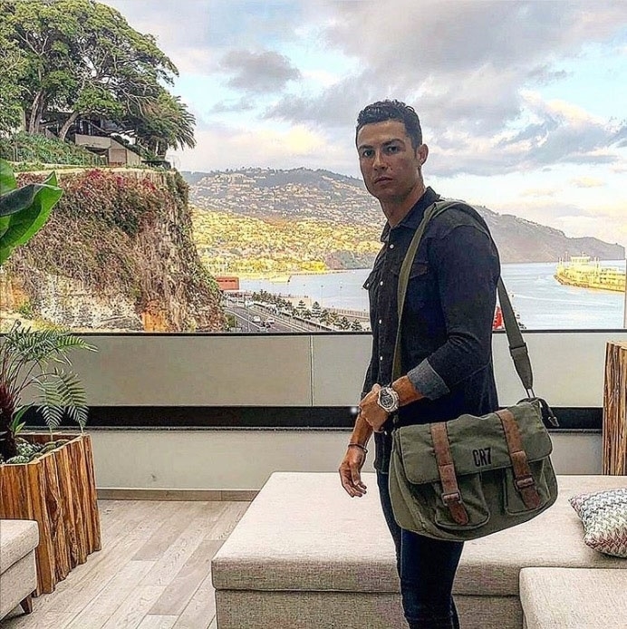 Cristiano Ronaldo a devenit prima persoană din lume care are jumătate de miliard de urmăritori pe Instagram. GALERIE FOTO - Imaginea 1
