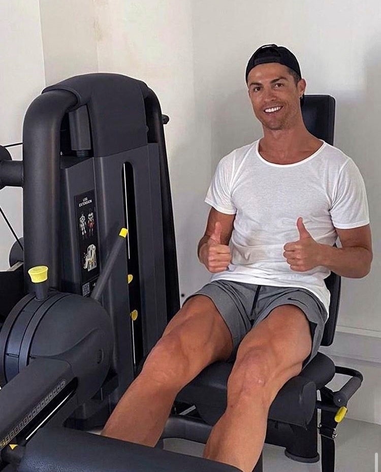 Cristiano Ronaldo a devenit prima persoană din lume care are jumătate de miliard de urmăritori pe Instagram. GALERIE FOTO - Imaginea 2