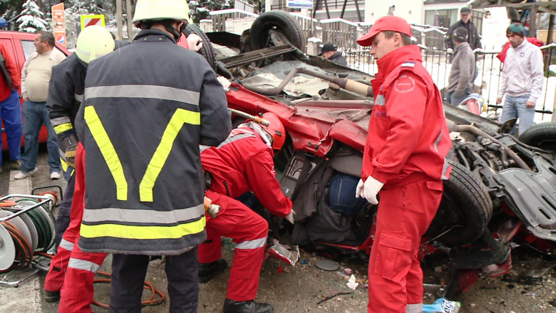 VIDEO. Imaginile accidentului provocat de Serban Huidu - Imaginea 1