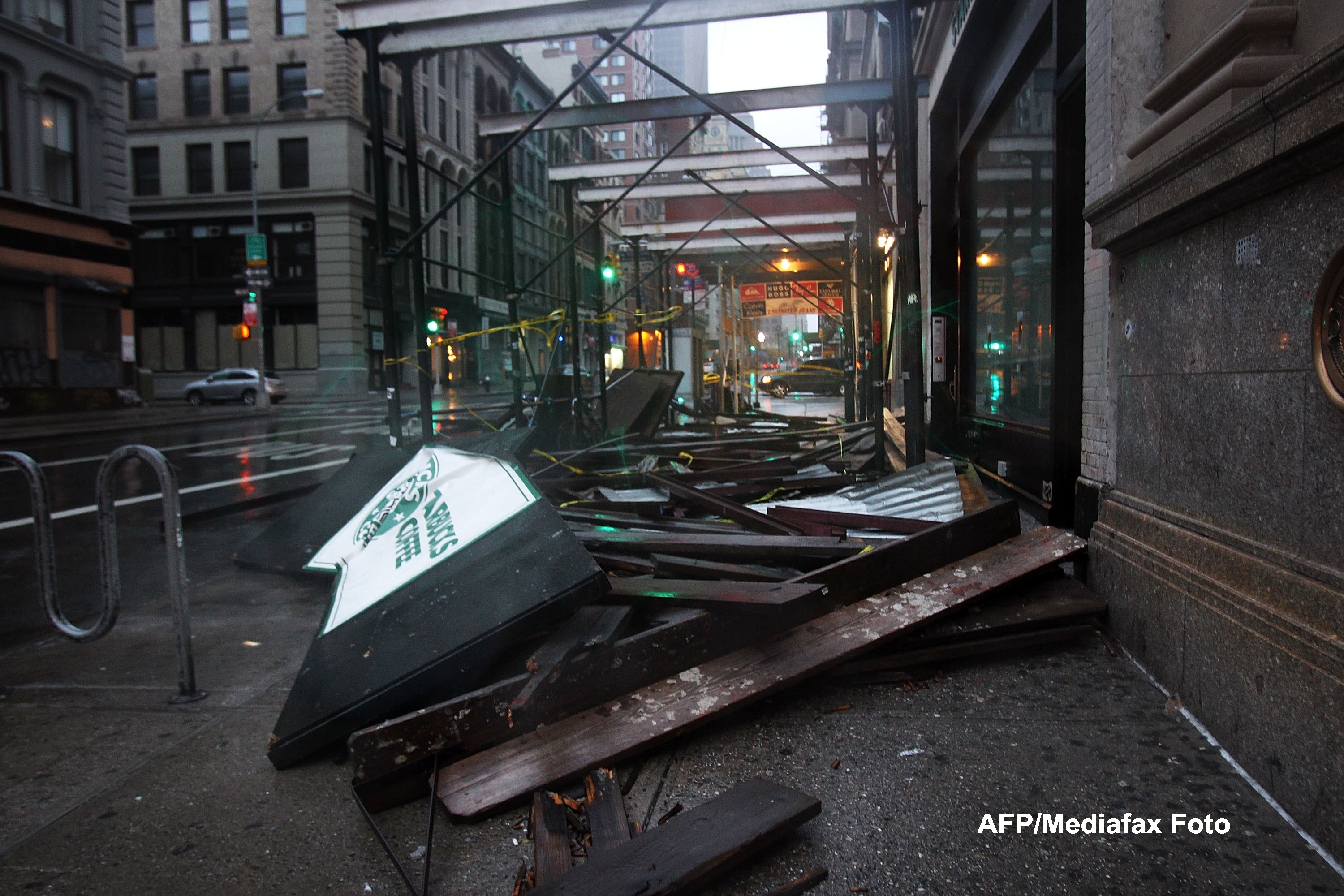 Uraganul Sandy: 40 de victime in New York. Autoritati: orasul ar putea fi INVADAT de sobolani - Imaginea 25