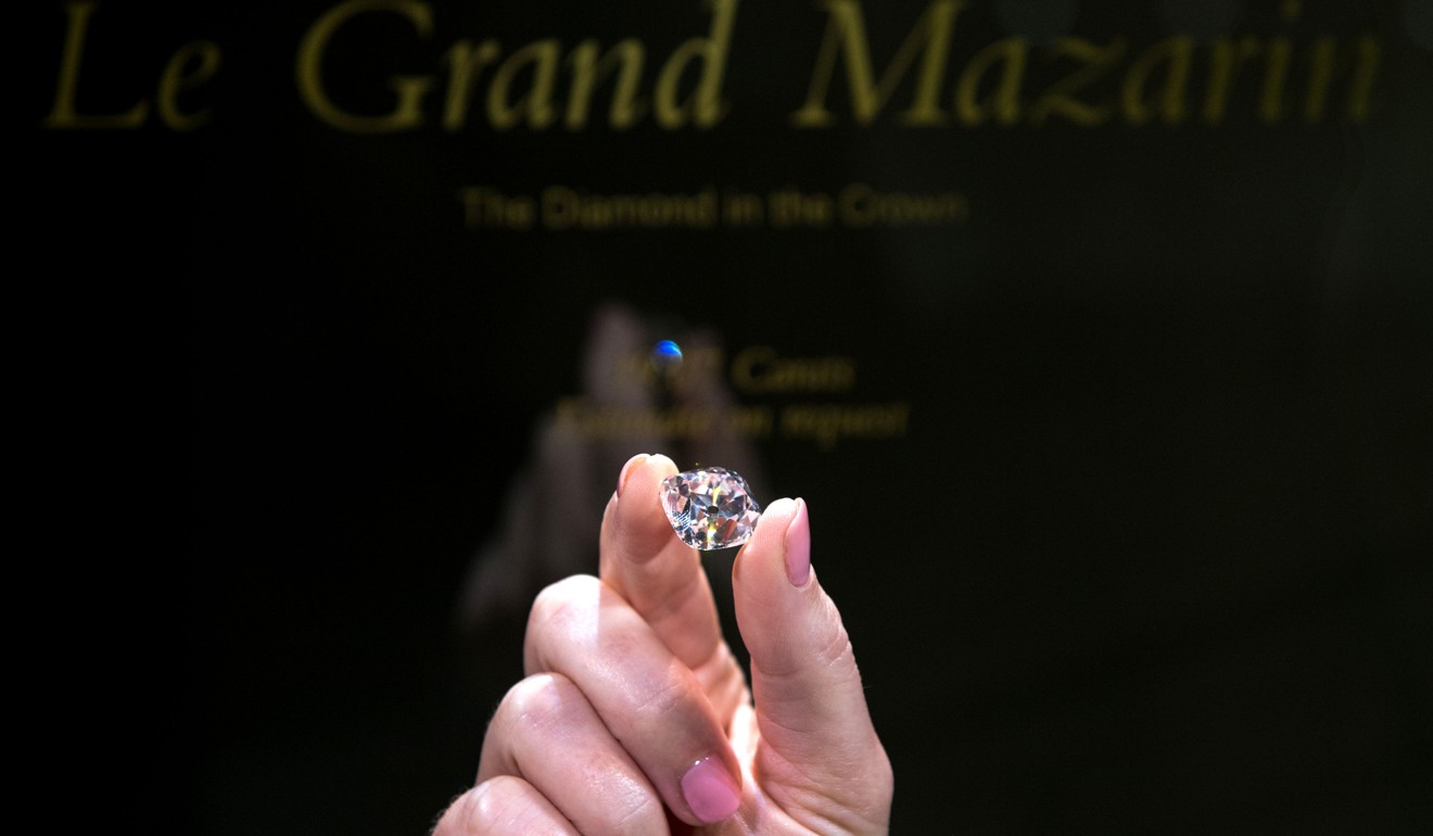 Un diamant roz, care i-a aparținut lui Napoleon, scos la licitație după 130 de ani