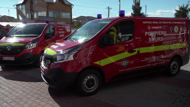 (P) Rompetrol a donat 2 centre mobile de instruire destinate paramedicilor SMURD