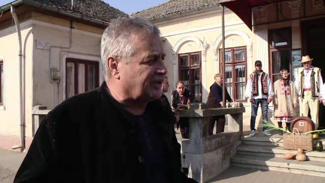 Mircea Dinescu, despre zaibărul din orașul lui Amza Pellea: ”Trebuie băut repede”