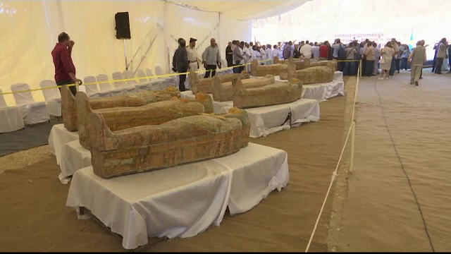 Descoperire fascinantă în Egipt: 30 de sarcofage cu o vechime de peste 2000 de ani - Imaginea 1