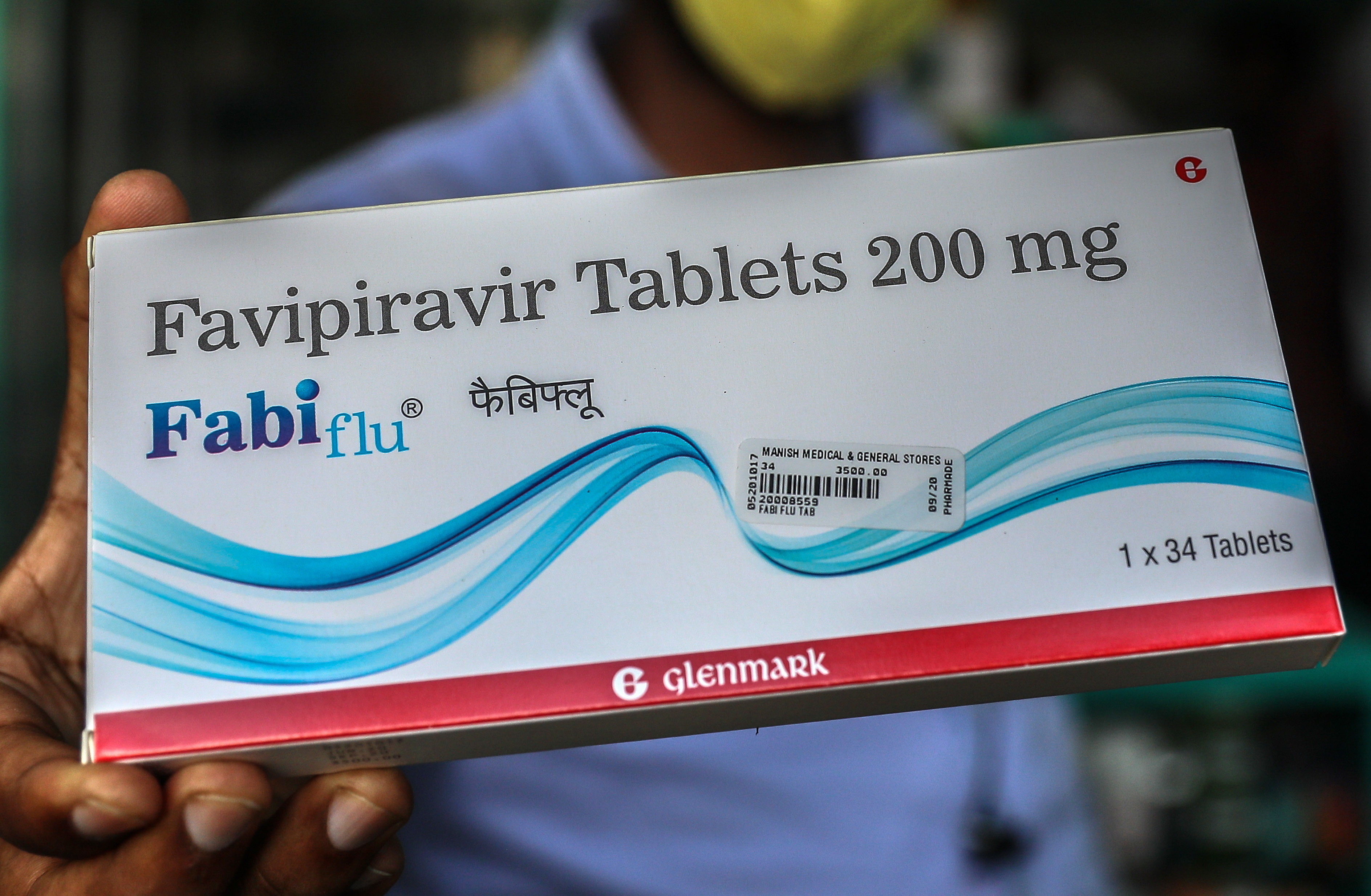 Medicamentul Favipiravir, folosit împotriva COVID, ar putea fi eliberat gratuit în farmacii
