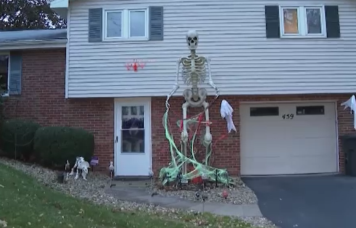 Decorațiunea de Halloween care face furori în SUA. La ce preț a ajuns să fie vândută