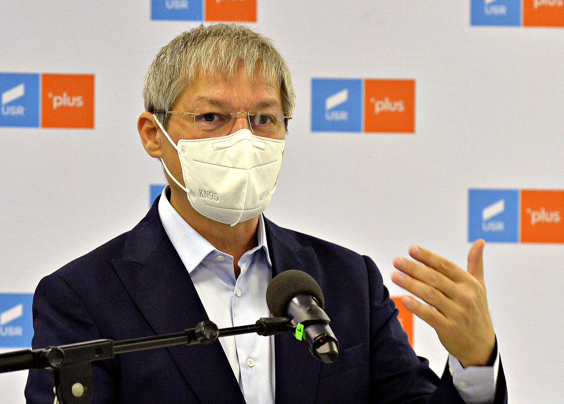 Prima reacție a lui Dacian Cioloș după închiderea urnelor. USR-PLUS exclude colaborarea cu PSD post alegeri
