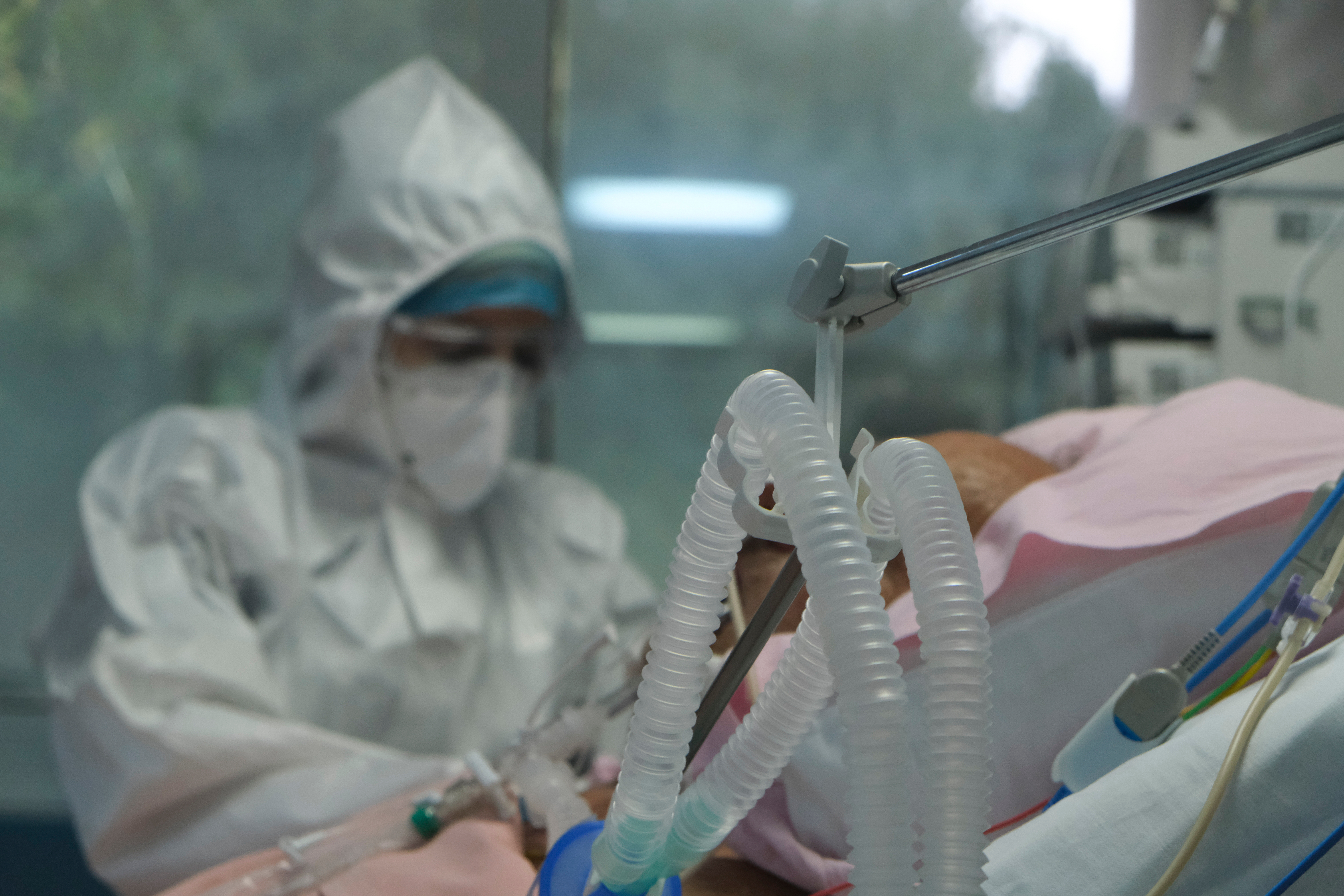 Spitalul Judeţean Buzău a ajuns să interneze adulţi bolnavi de coronavirus, în stare gravă, pe locurile ATI pentru copii