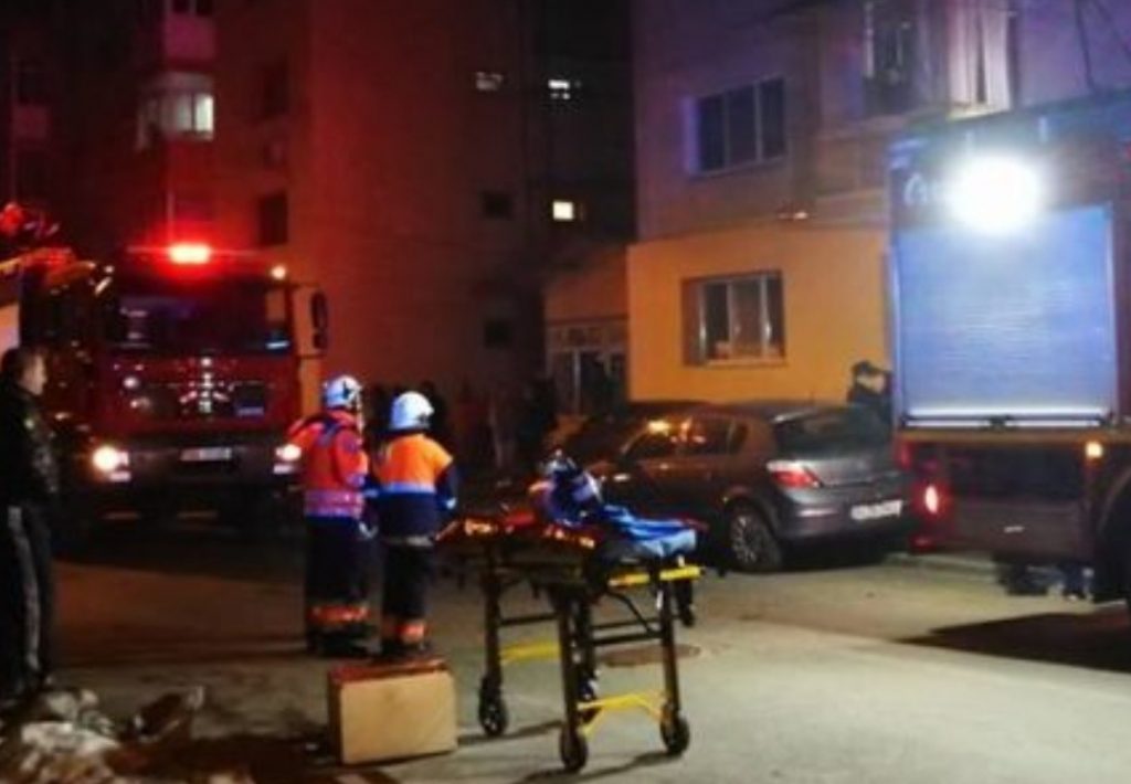 Un bărbat a fost găsit mort într-un hotel din Focșani, după ce în camera sa a izbucnit un incendiu