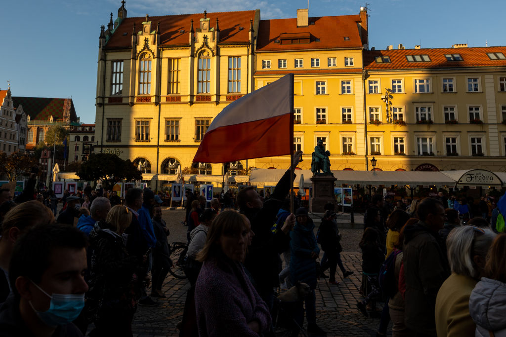 Primatul dreptului comunitar, pus în discuție de o decizie a Curții Constituționale poloneze, intrată în vigoare marți