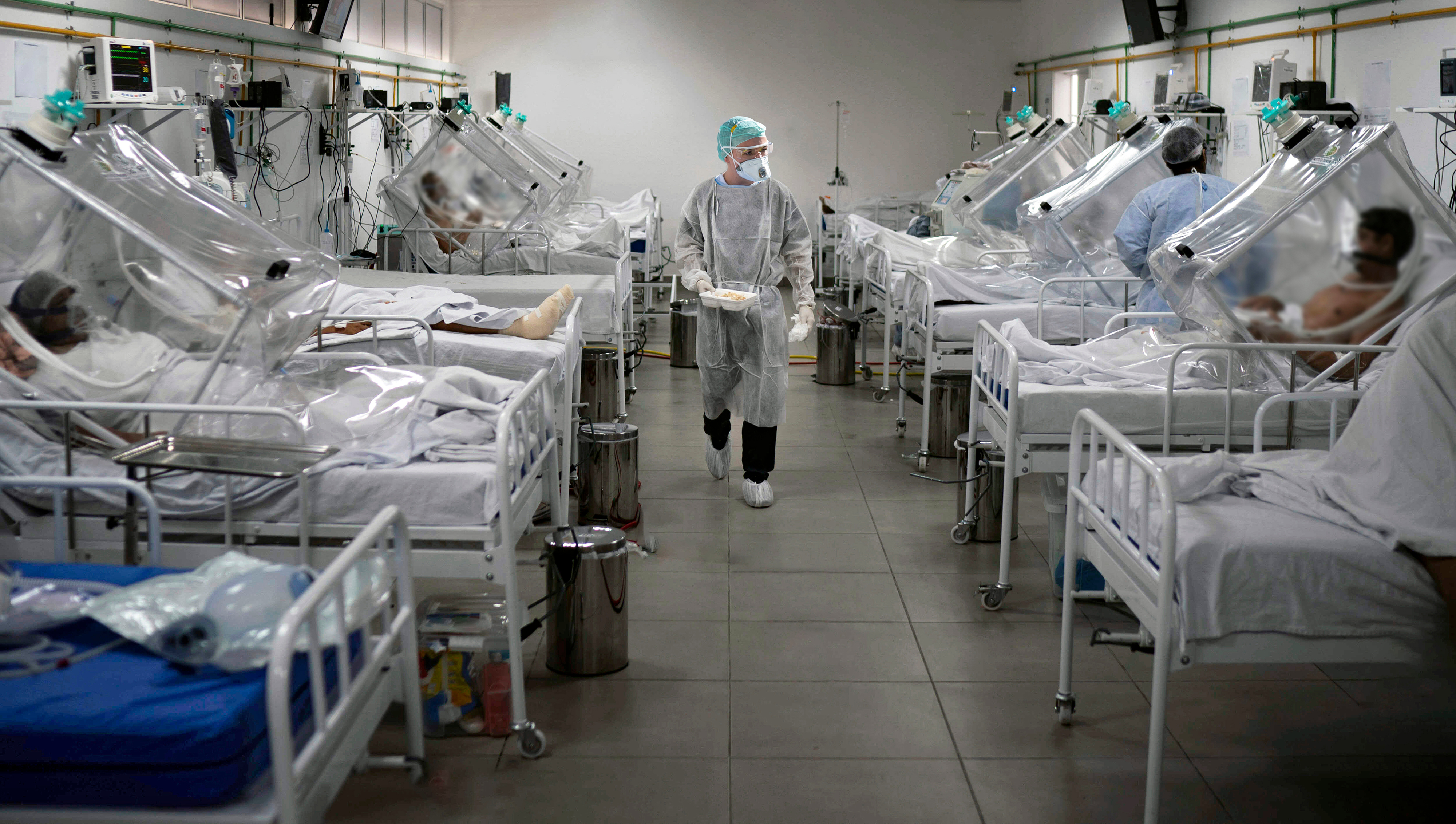 Val de boli grave în spitalele din Buzău, după vindecarea de Covid. Ce probleme au pacienții negativați