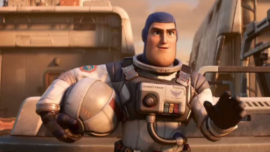Astronautul Buzz Lightyear revine pe marile ecrane. Cine va fi vocea îndrăgitului personaj