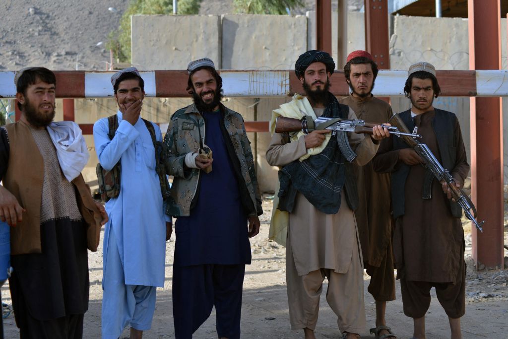 Liderul suprem al talibanilor a ordonat protejarea drepturilor femeilor