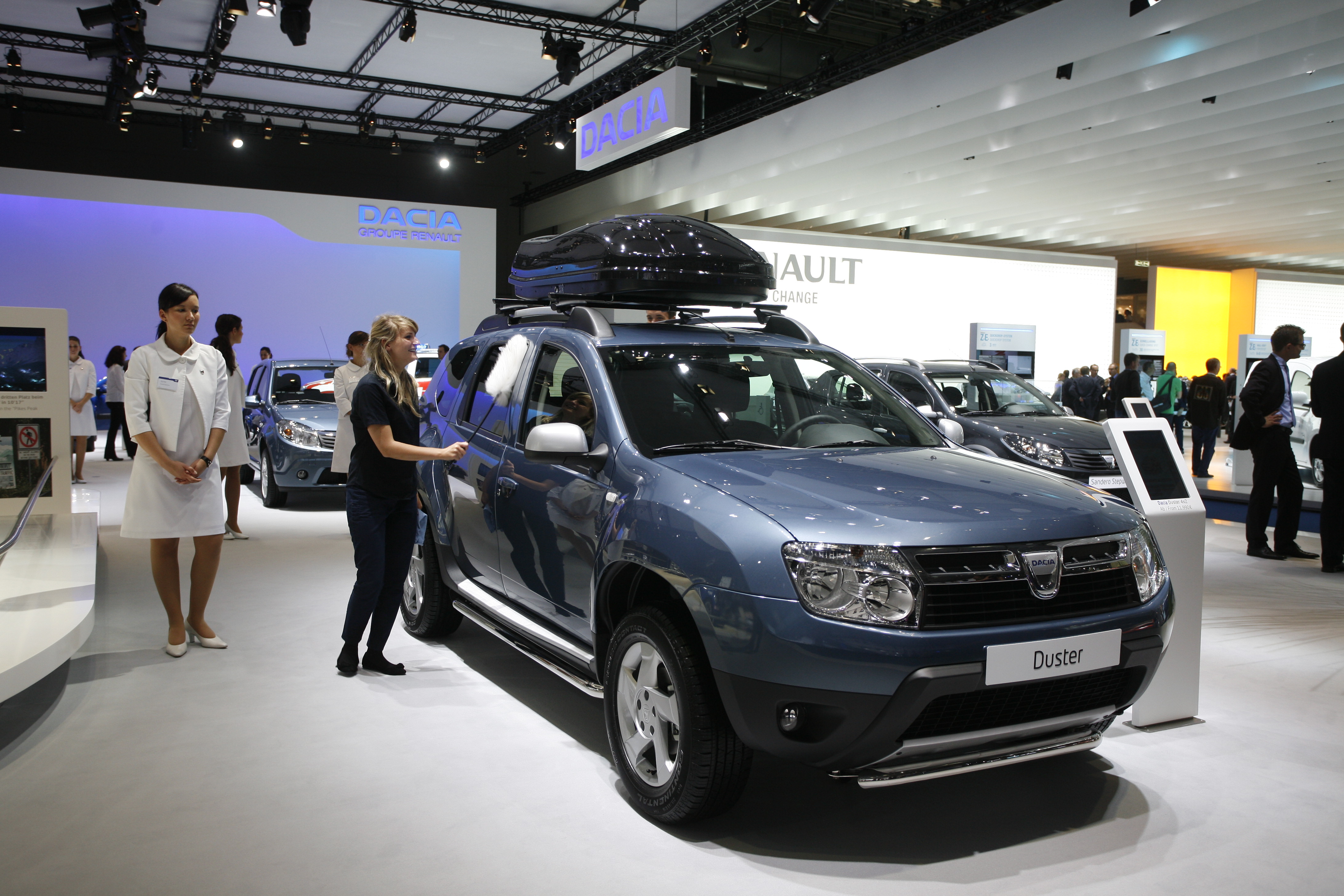 O parte din productia de Dacia Sandero se muta in Maroc. La Mioveni se face Duster pe banda rulanta