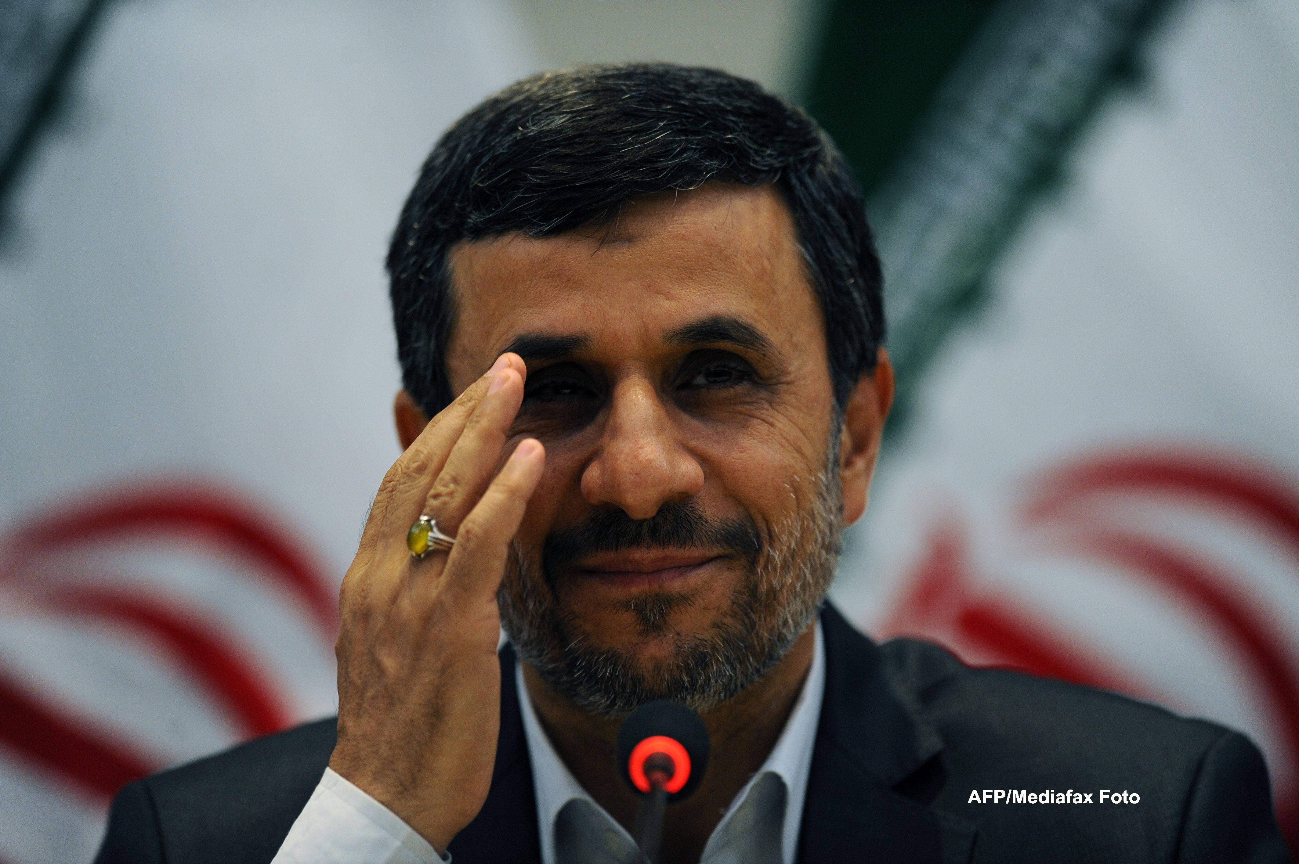 Gardienii Revoluției ar fi înăbușit revolta populară din Iran. Fostul președinte Ahmadinejad a fost arestat